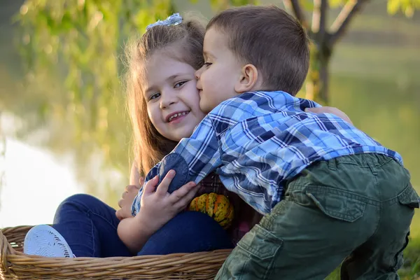 Egy gyönyörű család járt nálam, akikkel elkészítettük őszi sorozatukat! Köszönöm